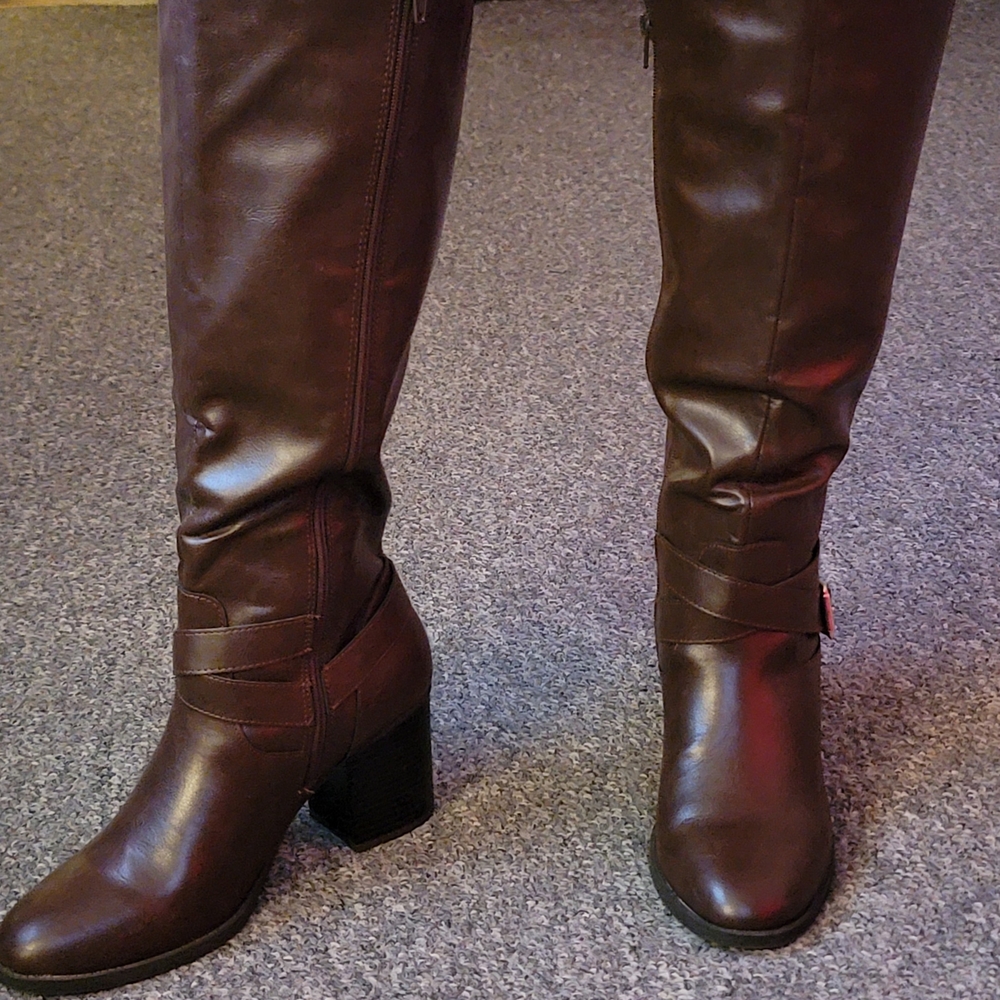 Elegant Brown Knee-High Boots